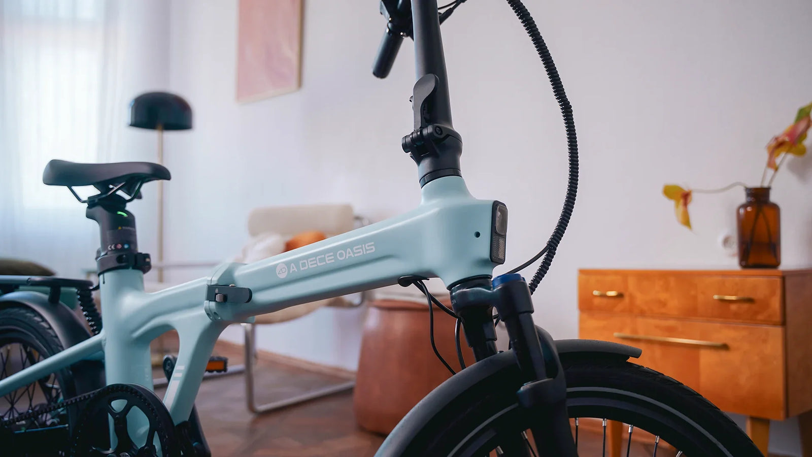 ADO Air 20 Ultra folding e-bike frame detail indoors