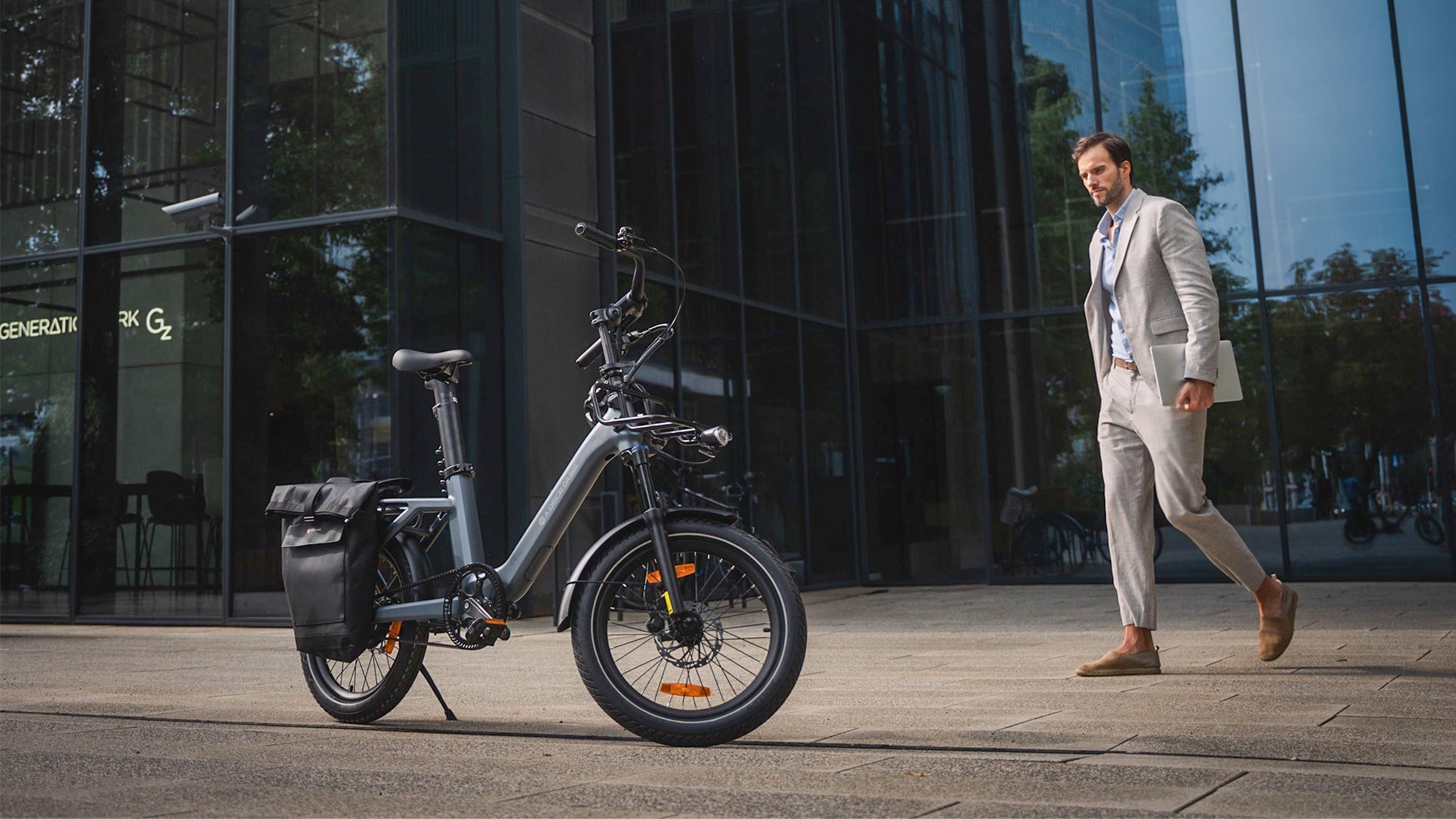 ADO Air One Pro e-bike with everyday cargo accessories