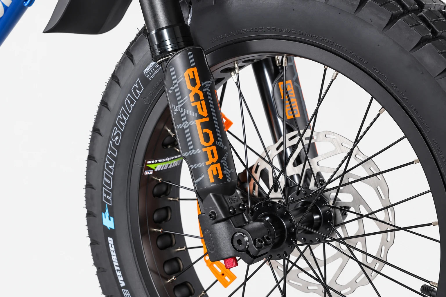 Alpha V3 front suspension fork and front wheel