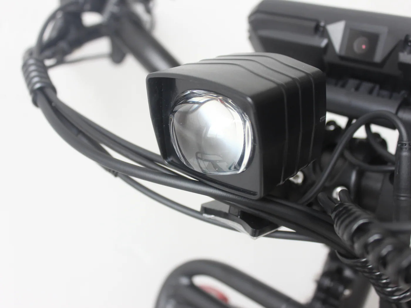 Sun Chaser Halo front light and handlebar camera detail